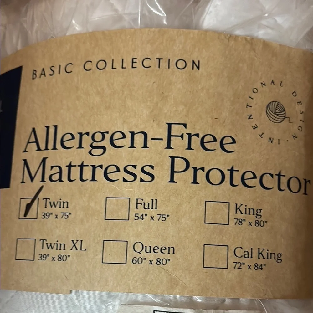hotel collection White Allergen-Free Mattress Protector